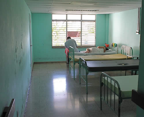 Hospital room, Guantnamo City